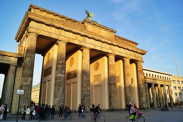 Puerta de Brandenburgo. Berlín en bici