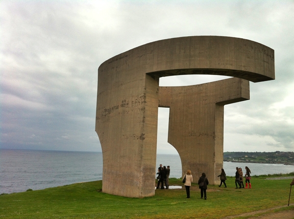 Elogio del horizonte, Gijón