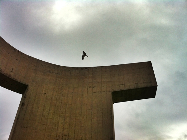 Elogio del horizonte, Gijón