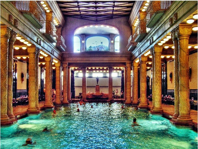 Baños Gellert