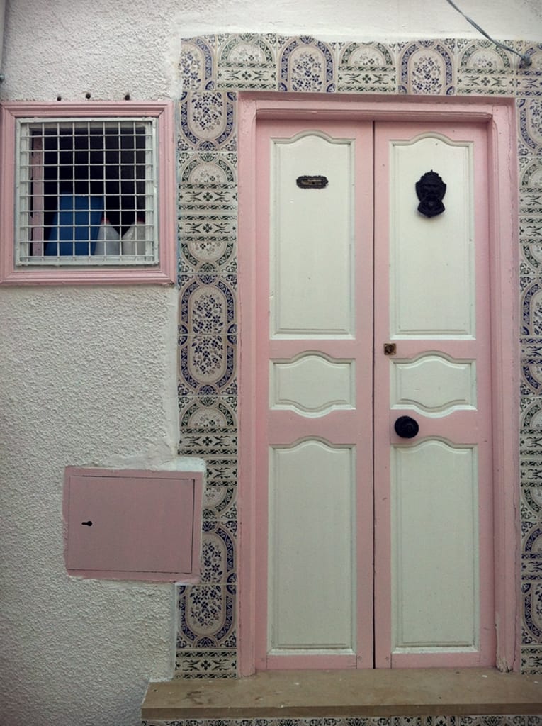 Puertas de colores en Sousse, Túnez