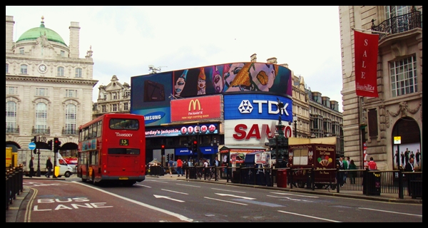 Piccadilly Circus, Londres