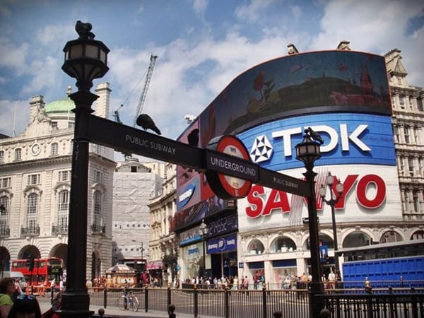 Piccadilly Circus, Londres