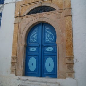 Puertas de colores, Túnez